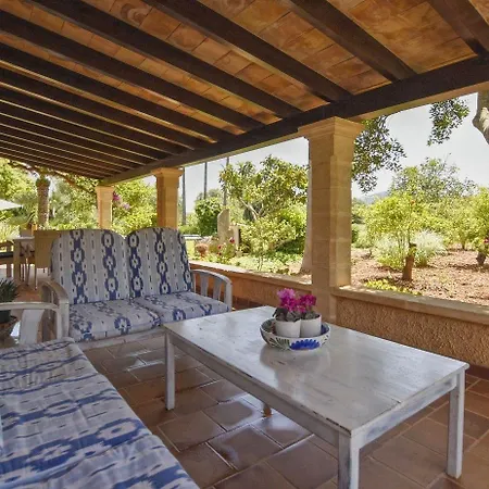 Wunderschoenes Im Landhausstil Mit Pool Fuer 6 Personen, 6 Km Vom Entfernt Pollensa