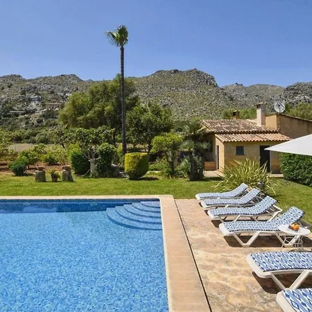 Wunderschoenes Im Landhausstil Mit Pool Fuer 6 Personen, 6 Km Vom Entfernt * Pollença